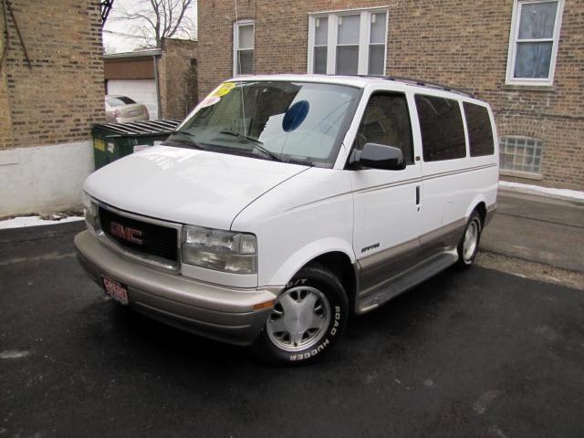Photo of 2002 GMC Safari