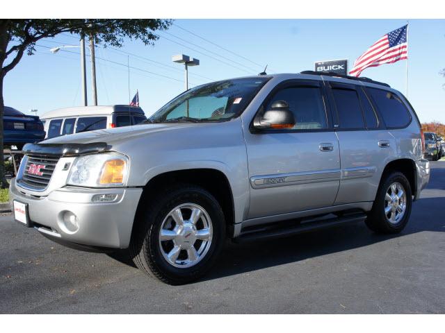 Photo of 2004 GMC Envoy