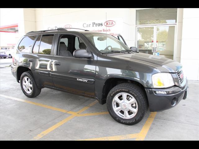 Photo of 2004 GMC Envoy