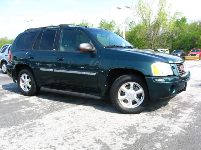 Photo of 2004 GMC Envoy