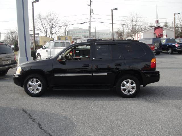 Photo of 2004 GMC Envoy