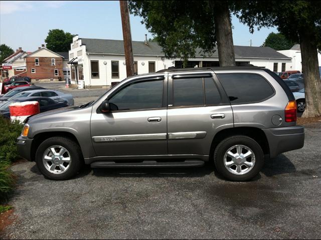 Photo of 2005 GMC Envoy