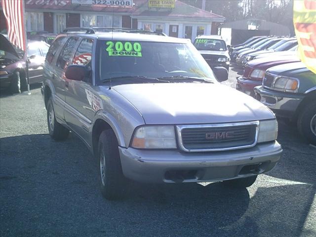Photo of 1999 GMC Jimmy