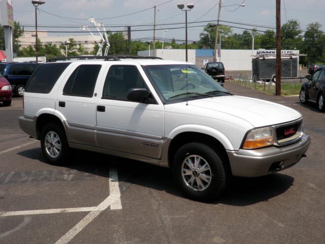 Photo of 2000 GMC Jimmy