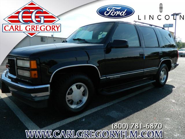 Photo of 1999 GMC Yukon