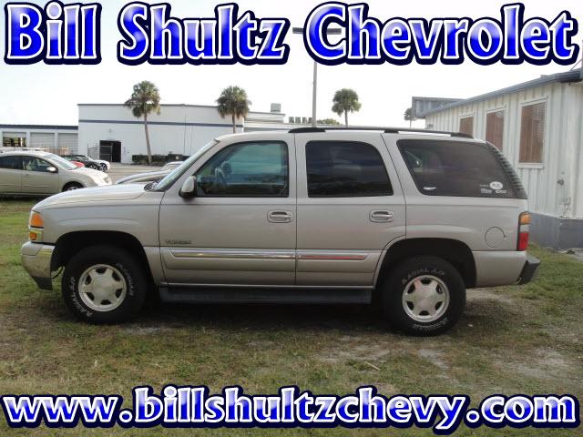 Photo of 2004 GMC Yukon