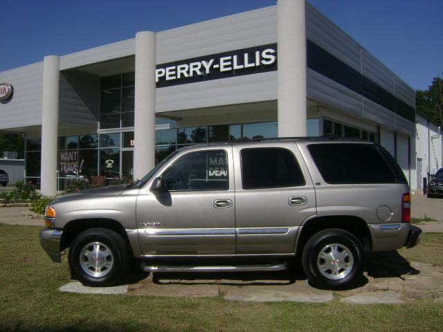 Photo of 2002 GMC Yukon