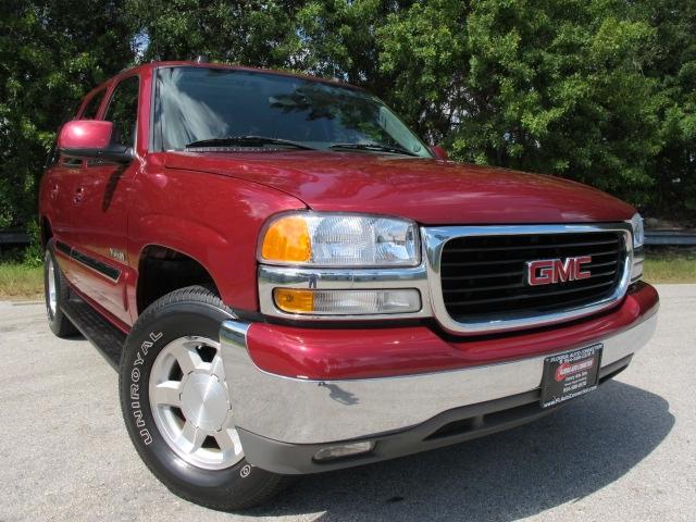 Photo of 2004 GMC Yukon