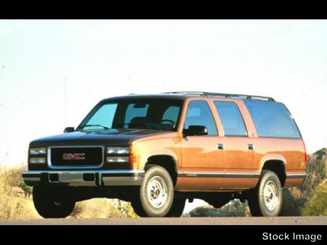 Photo of 1993 GMC Suburban