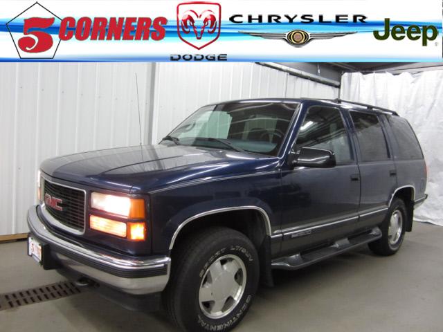 Photo of 1999 GMC Yukon