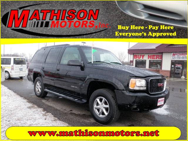 Photo of 2000 GMC Yukon Denali