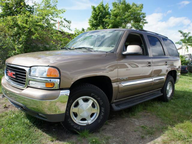 Photo of 2004 GMC Yukon
