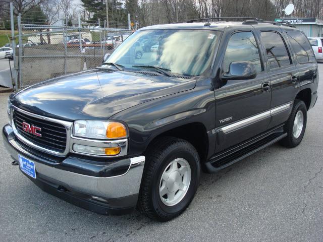 Photo of 2005 GMC Yukon