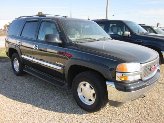 Photo of 2004 GMC Yukon