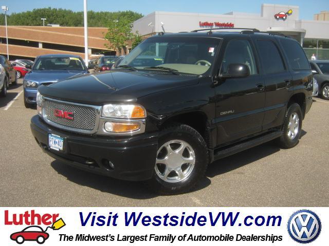 Photo of 2005 GMC Yukon