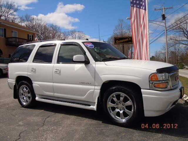 Photo of 2005 GMC Yukon