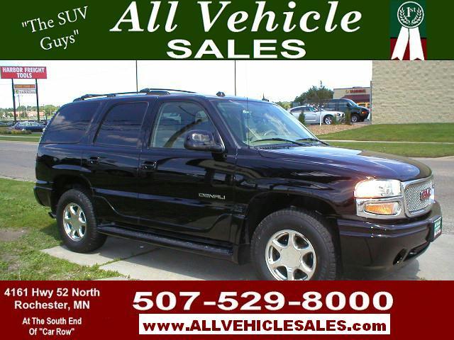 Photo of 2004 GMC Yukon