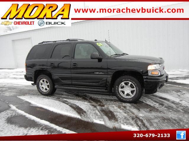 Photo of 2004 GMC Yukon