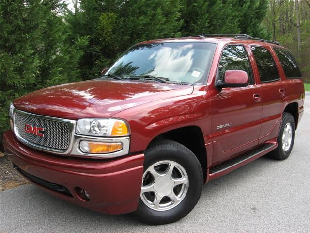Photo of 2002 GMC Yukon