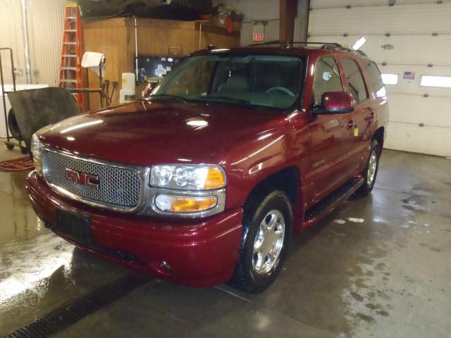 Photo of 2005 GMC Yukon