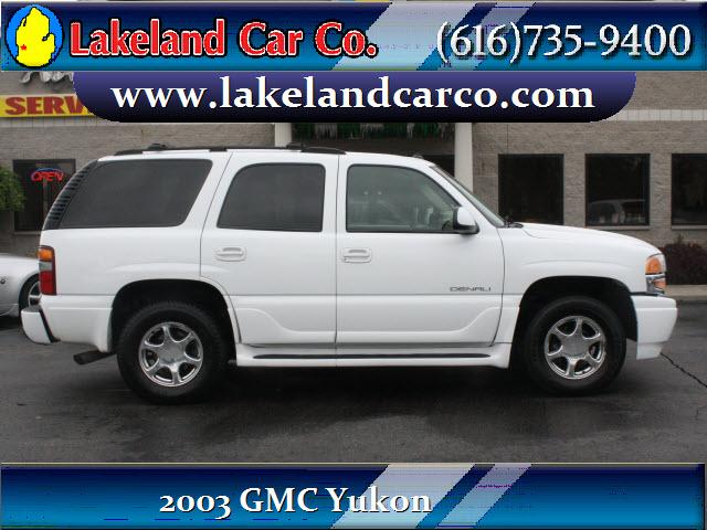 Photo of 2003 GMC Yukon