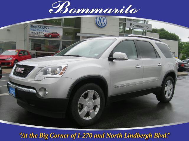 Photo of 2008 GMC Acadia