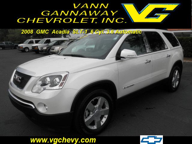 Photo of 2008 GMC Acadia