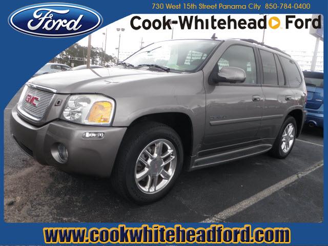 Photo of 2006 GMC Envoy