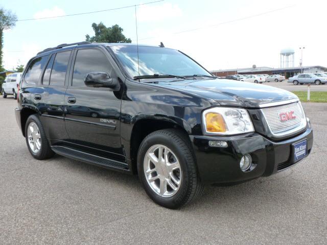 Photo of 2006 GMC Envoy