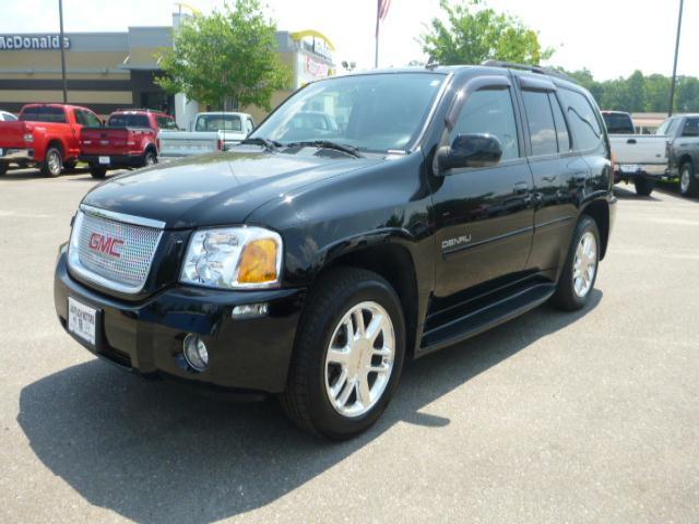 Photo of 2007 GMC Envoy
