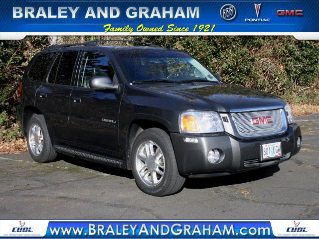 Photo of 2007 GMC Envoy