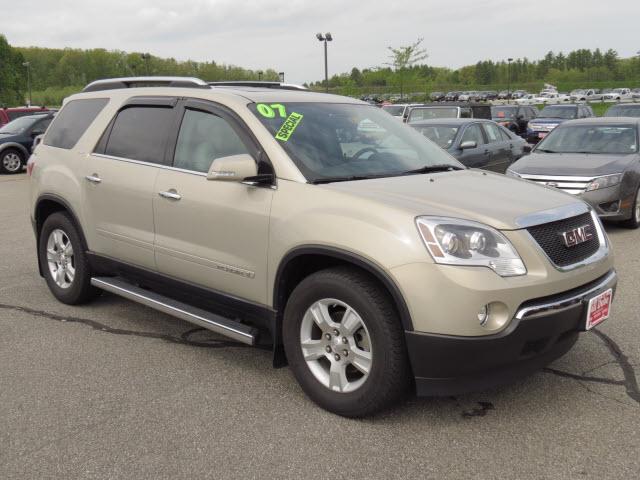 Photo of 2007 GMC Acadia