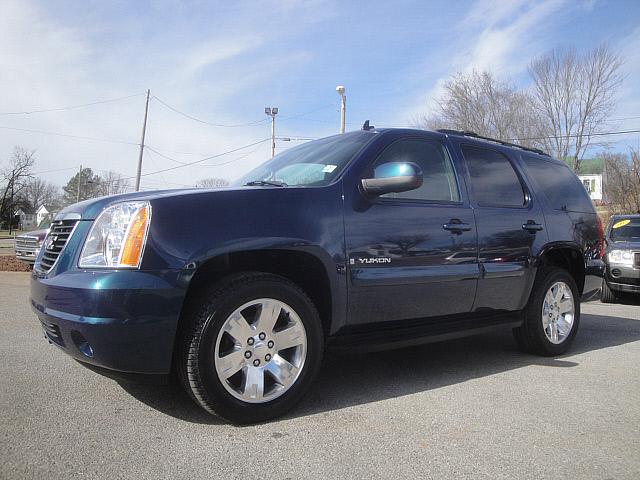 Photo of 2007 GMC Yukon