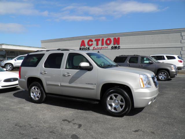 Photo of 2007 GMC Yukon