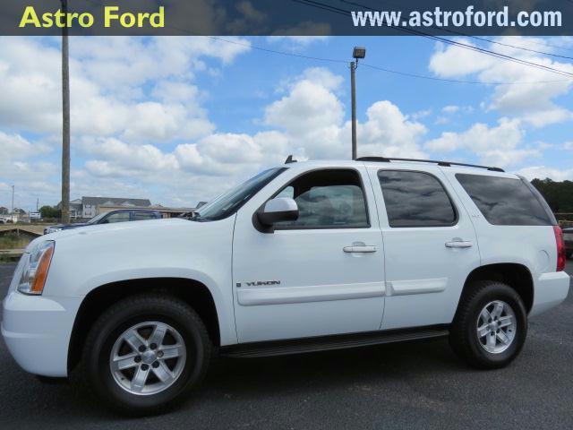 Photo of 2007 GMC Yukon