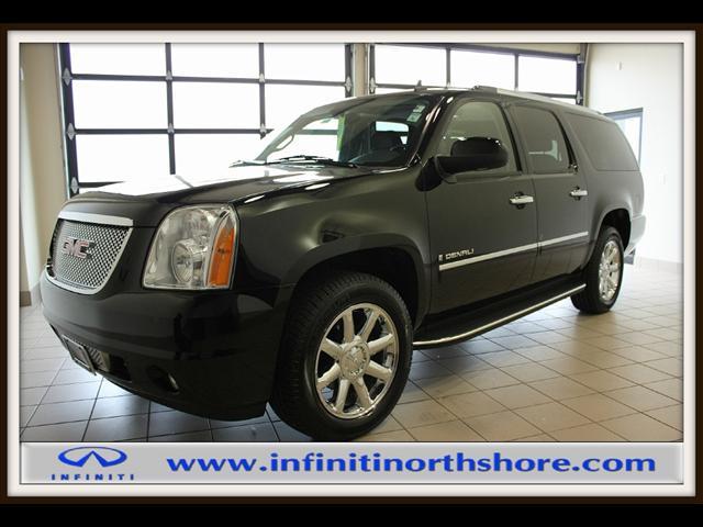 Photo of 2009 GMC Yukon XL