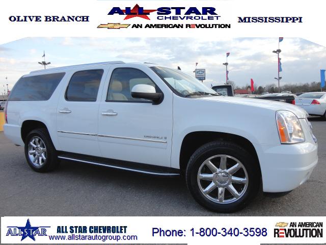 Photo of 2009 GMC Yukon XL 1500