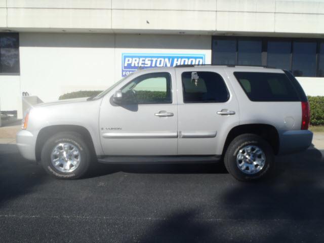 Photo of 2007 GMC Yukon