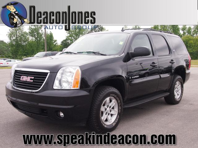 Photo of 2008 GMC Yukon