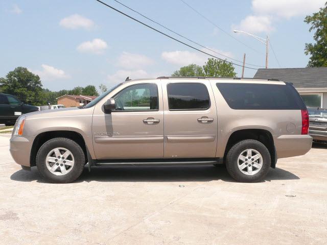 Photo of 2007 GMC Yukon XL