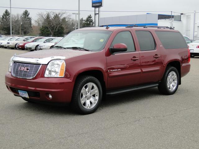 Photo of 2007 GMC Yukon XL