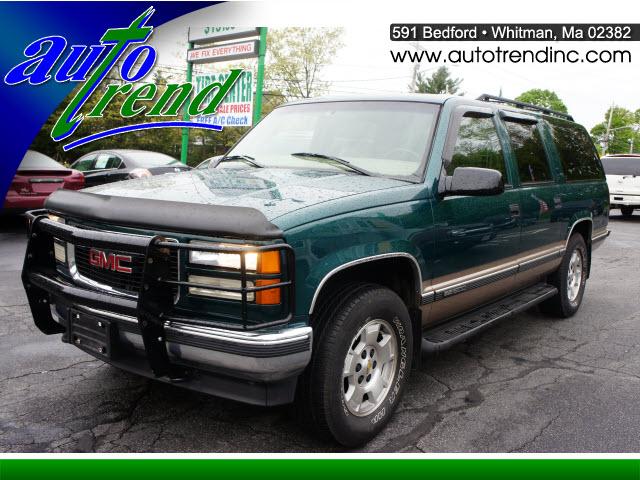 Photo of 1997 GMC Suburban