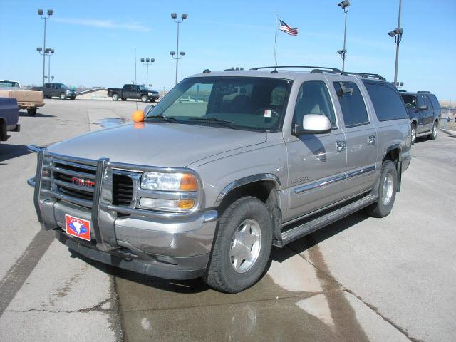 Photo of 2005 GMC Yukon XL
