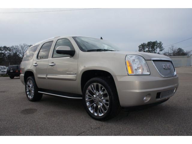 Photo of 2007 GMC Yukon
