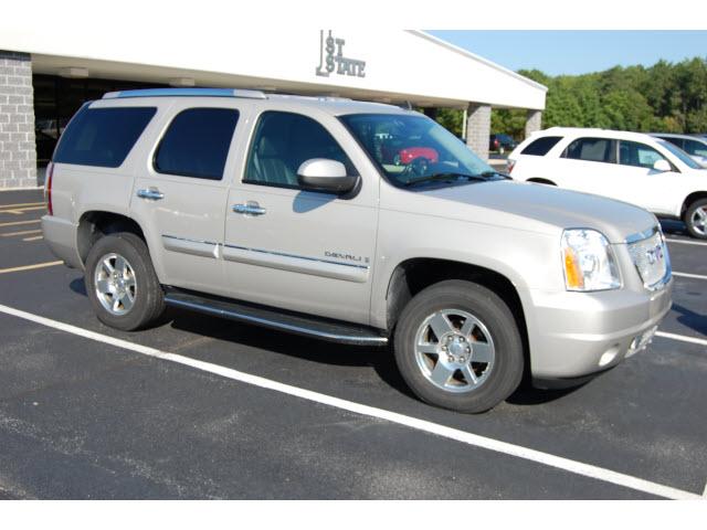 Photo of 2007 GMC Yukon