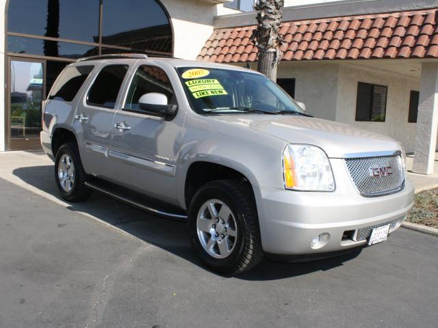 Photo of 2007 GMC Yukon