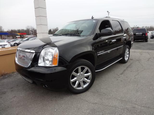 Photo of 2008 GMC Yukon