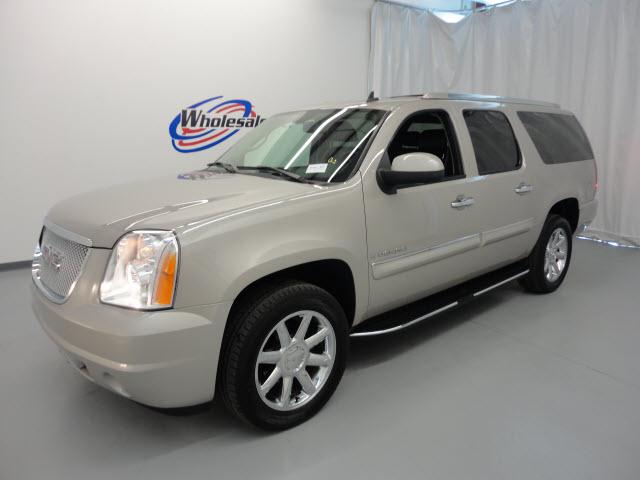 Photo of 2008 GMC Yukon XL