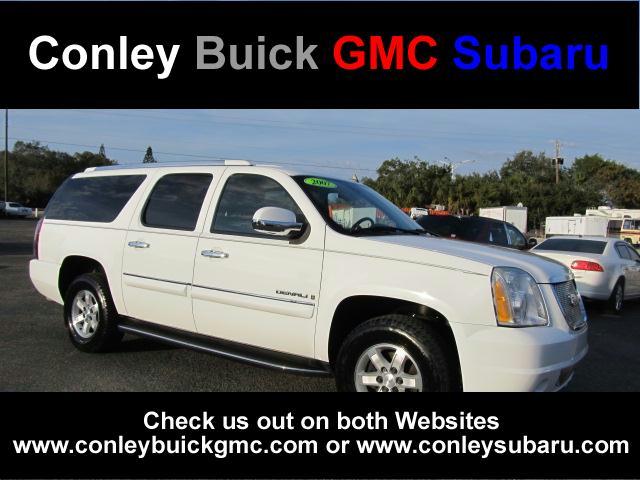 Photo of 2007 GMC Yukon XL Denali
