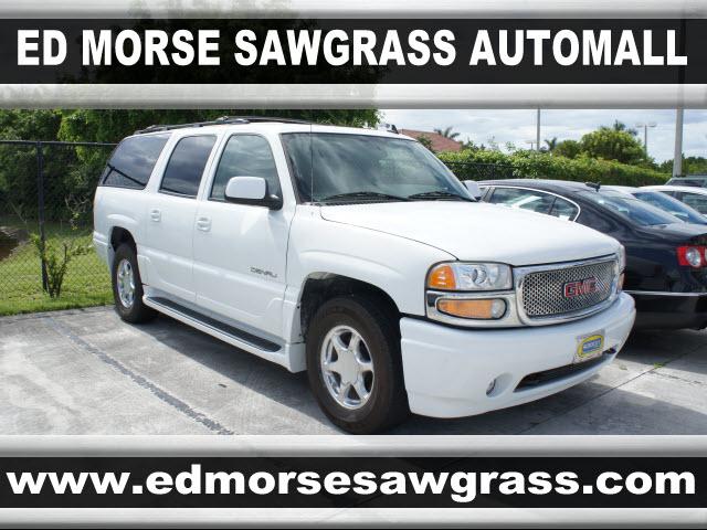 Photo of 2006 GMC Yukon XL